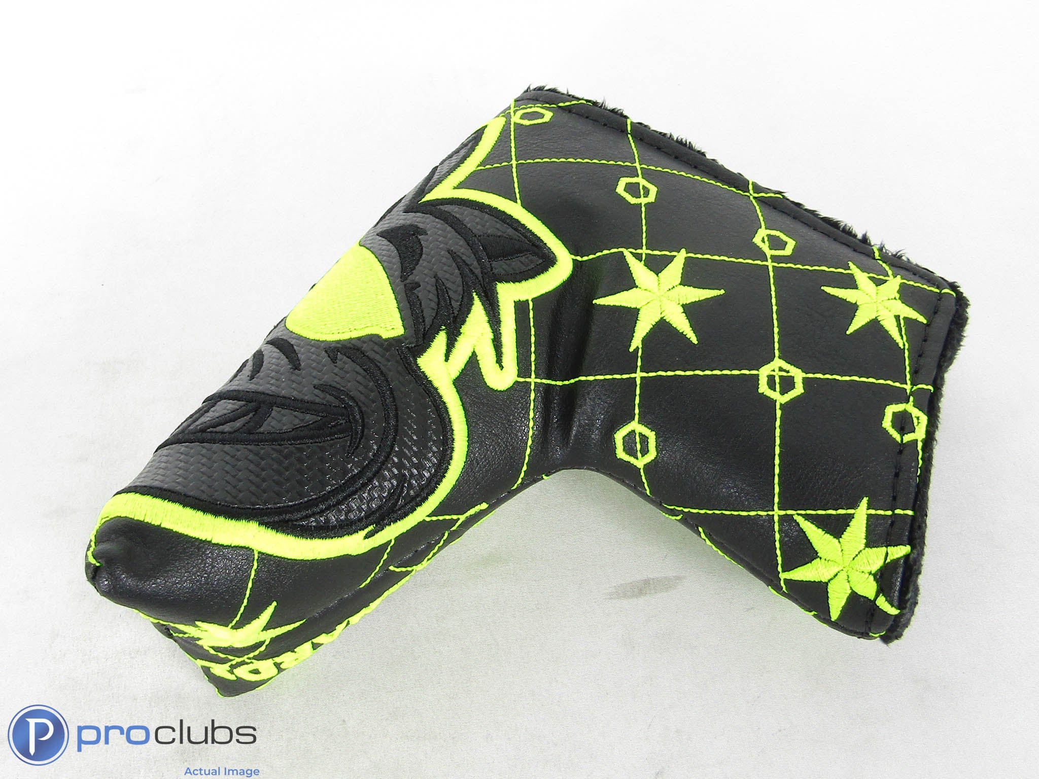New! Bettinardi Black/Yellow Stars Fat Cat Blade Putter Headcover - 511591