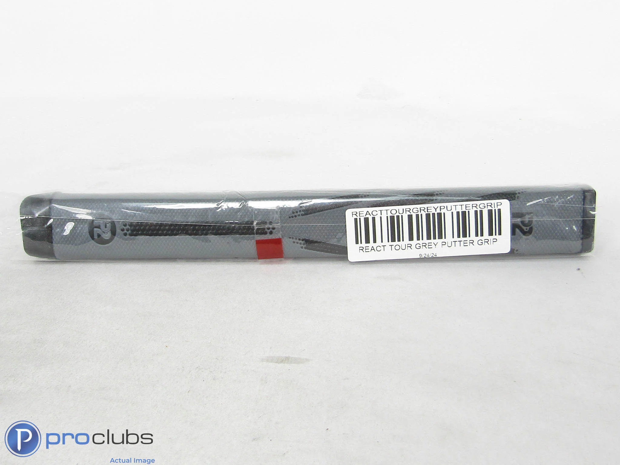 New! P2 Gray React Tour Putter Grip - 509011 - Image 2